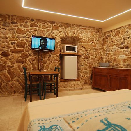 Suite Principe Umberto Alghero Centralissima Luaran gambar